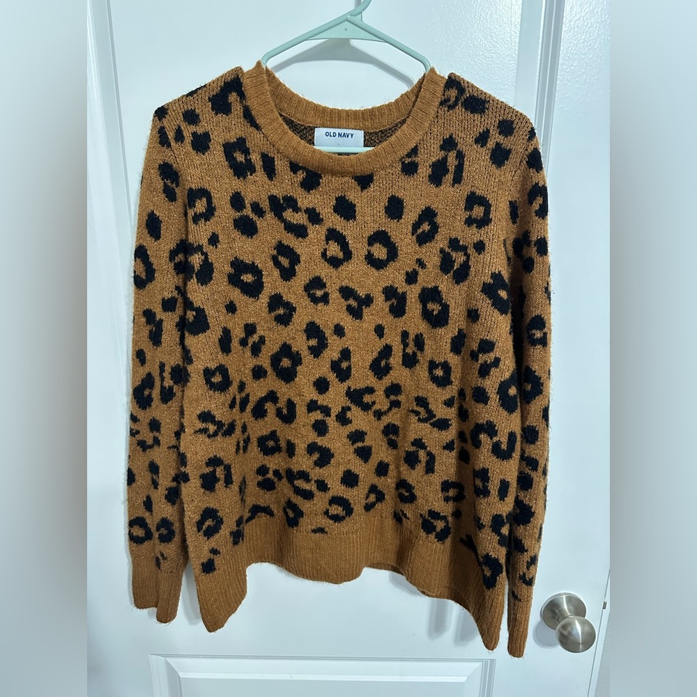 Old Navy Women's Animal Print Sweater - Tan and Black